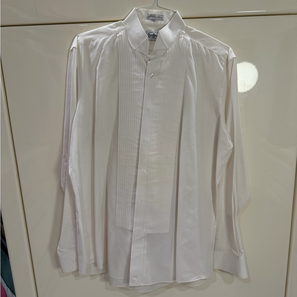 Men's Classic White Dress Shirt